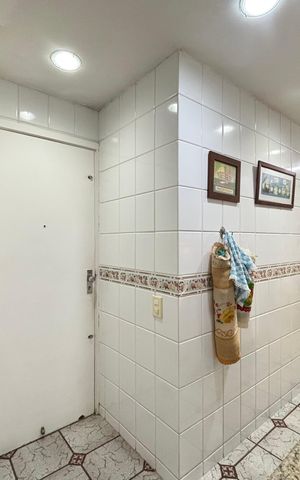 Apartamento à venda com 176m², 3 quartos e 1 vaga Apartamento à venda com 176m², 3 quartos e 1 vagaCozinha