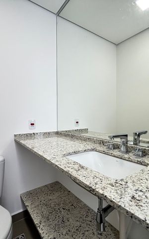 Apartamento à venda com 68m², 2 quartos e 1 vaga Apartamento à venda com 68m², 2 quartos e 1 vagaBanheiro da Suíte 1