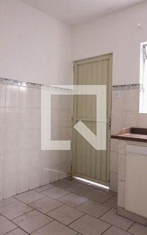 Casa à venda com 270m², 4 quartos e 2 vagas Casa à venda com 270m², 4 quartos e 2 vagasCasa 3 - Sala/cozinha