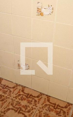 Casa à venda com 270m², 4 quartos e 2 vagas Casa à venda com 270m², 4 quartos e 2 vagasBanheiro social