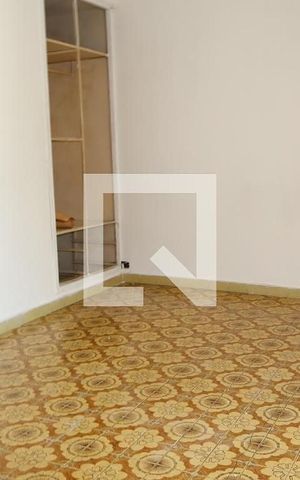 Casa à venda com 270m², 4 quartos e 2 vagas Casa à venda com 270m², 4 quartos e 2 vagasQuarto 2
