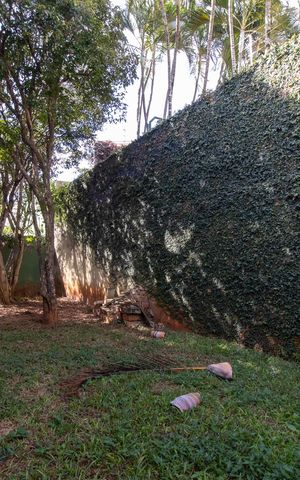 Casa à venda com 430m², 4 quartos e 4 vagas Casa à venda com 430m², 4 quartos e 4 vagasÁrea externa