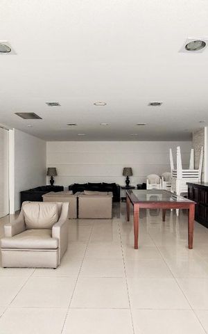 Apartamento à venda com 112m², 3 quartos e 1 vaga Apartamento à venda com 112m², 3 quartos e 1 vagaÁrea comum - Salão de festas