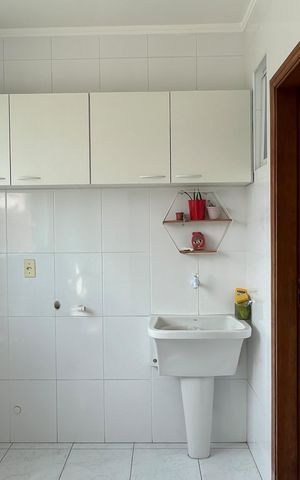 Casa para alugar com 287m², 5 quartos e 2 vagas Casa para alugar com 287m², 5 quartos e 2 vagasÁrea de Serviço