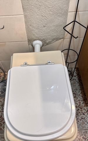 Apartamento à venda com 220m², 4 quartos e 2 vagas Apartamento à venda com 220m², 4 quartos e 2 vagasBanheiro social