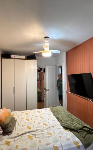 Apartamento à venda com 220m², 4 quartos e 2 vagas Apartamento à venda com 220m², 4 quartos e 2 vagasSuíte 2