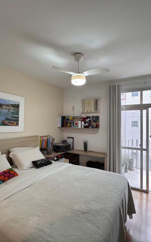 Apartamento à venda com 220m², 4 quartos e 2 vagas Apartamento à venda com 220m², 4 quartos e 2 vagasSuíte