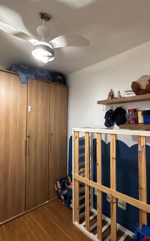Apartamento à venda com 220m², 4 quartos e 2 vagas Apartamento à venda com 220m², 4 quartos e 2 vagasQuarto