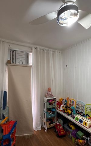 Apartamento à venda com 220m², 4 quartos e 2 vagas Apartamento à venda com 220m², 4 quartos e 2 vagasQuarto