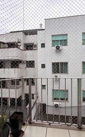 Apartamento à venda com 220m², 4 quartos e 2 vagas Apartamento à venda com 220m², 4 quartos e 2 vagasVaranda da Suíte 2