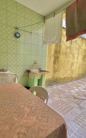 Casa à venda com 100m², 3 quartos e 2 vagas