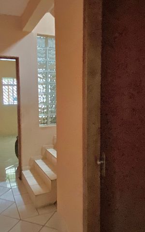 Casa à venda com 100m², 3 quartos e 2 vagas