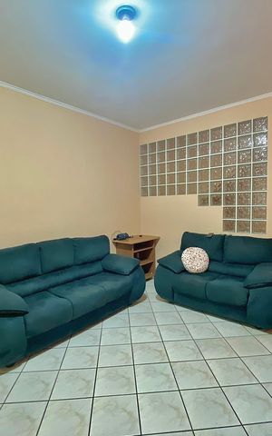 Casa à venda com 100m², 3 quartos e 2 vagas