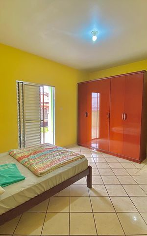 Casa à venda com 100m², 3 quartos e 2 vagas