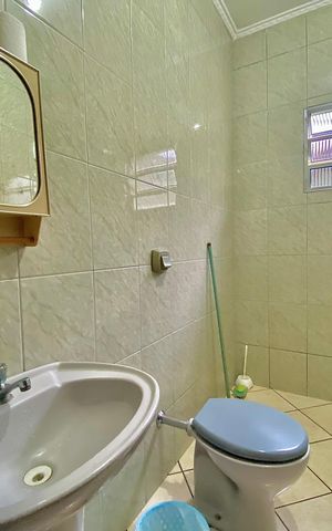 Casa à venda com 100m², 3 quartos e 2 vagas