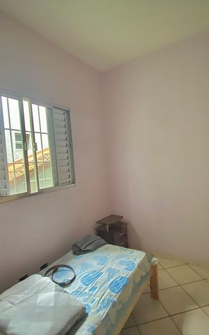 Casa à venda com 100m², 3 quartos e 2 vagas