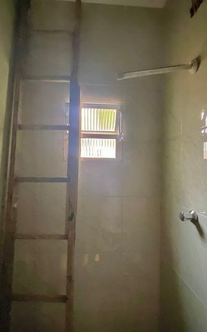 Casa à venda com 100m², 3 quartos e 2 vagas