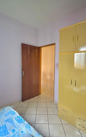 Casa à venda com 100m², 3 quartos e 2 vagas