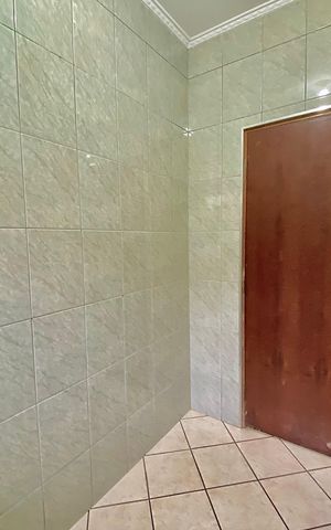 Casa à venda com 100m², 3 quartos e 2 vagas
