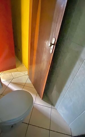 Casa à venda com 100m², 3 quartos e 2 vagas