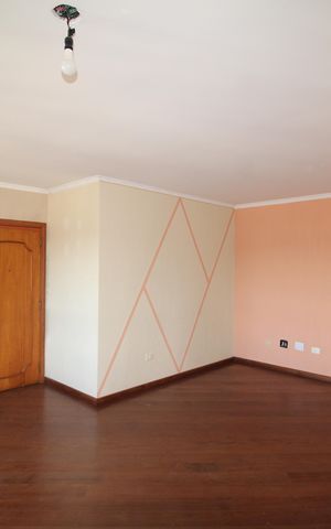 Apartamento à venda com 136m², 4 quartos e 2 vagasSala
