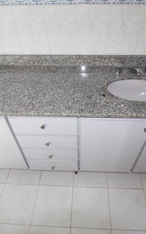 Apartamento à venda com 136m², 4 quartos e 2 vagasQuarto 4 - Banheiro