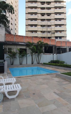 Apartamento à venda com 136m², 4 quartos e 2 vagasÁrea Comum