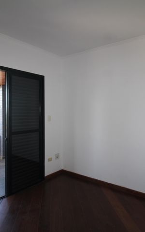 Apartamento à venda com 136m², 4 quartos e 2 vagasQuarto 1