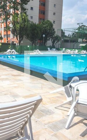 Apartamento à venda com 89m², 3 quartos e 1 vaga Apartamento à venda com 89m², 3 quartos e 1 vagaÁrea comum - Piscina