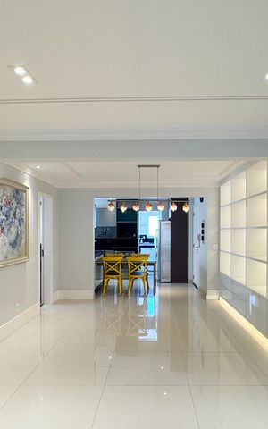 Apartamento para alugar com 204m², 3 quartos e 3 vagasSala de Jantar
