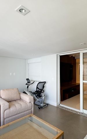 Apartamento para alugar com 204m², 3 quartos e 3 vagasSacada