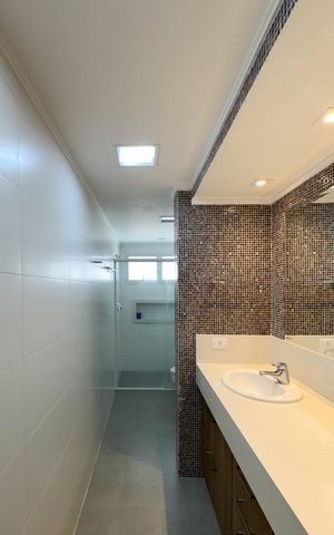Apartamento para alugar com 204m², 3 quartos e 3 vagasBanheiro - Suíte 2
