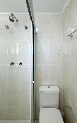 Apartamento para alugar com 204m², 3 quartos e 3 vagasBanheiro - Suíte 1
