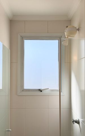 Apartamento para alugar com 204m², 3 quartos e 3 vagasBanheiro de serviço