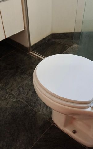 Studio para alugar com 48m², 1 quarto e 1 vaga Studio para alugar com 48m², 1 quarto e 1 vagaBanheiro Social