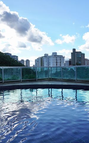 Studio para alugar com 48m², 1 quarto e 1 vaga Studio para alugar com 48m², 1 quarto e 1 vagaÁrea comum - Piscina