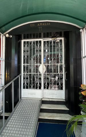 Apartamento à venda com 60m², 2 quartos e 1 vagaFachada