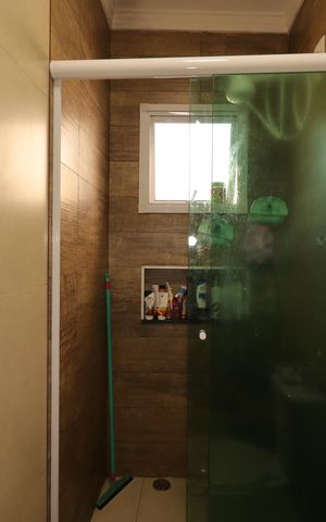 Casa à venda com 55m², 3 quartos e 2 vagasBanheiro da Suíte
