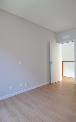 Casa para alugar com 256m², 3 quartos e 3 vagasSuíte 2