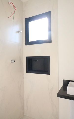 Apartamento à venda com 99m², 2 quartos e 2 vagasBanheiro da Suíte