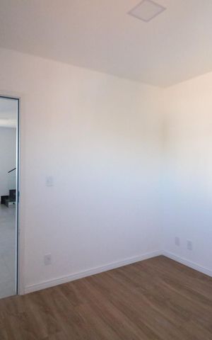 Apartamento à venda com 105m², 2 quartos e 2 vagasSuíte