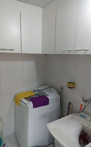 Casa à venda com 63m², 2 quartos e 3 vagas