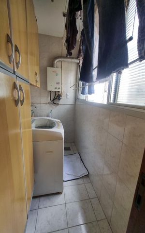 Apartamento à venda com 85m², 2 quartos e 1 vaga Apartamento à venda com 85m², 2 quartos e 1 vagaÁrea de serviço