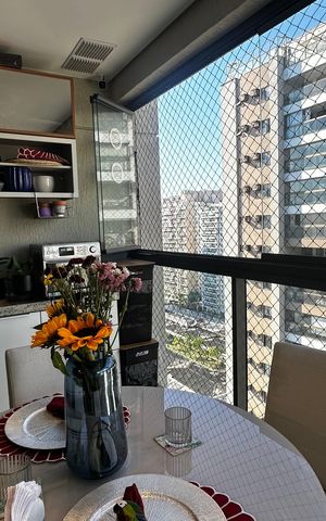 Apartamento à venda com 83m², 3 quartos e 1 vaga Apartamento à venda com 83m², 3 quartos e 1 vagaVaranda