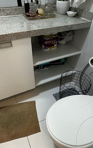 Apartamento à venda com 83m², 3 quartos e 1 vaga Apartamento à venda com 83m², 3 quartos e 1 vagaBanheiro