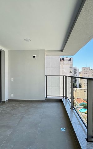 Apartamento à venda com 82m², 2 quartos e 1 vaga Apartamento à venda com 82m², 2 quartos e 1 vagaVaranda