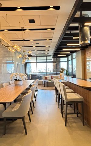 Apartamento à venda com 82m², 2 quartos e 1 vaga Apartamento à venda com 82m², 2 quartos e 1 vagaÁrea gourmet