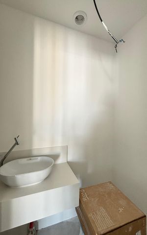 Apartamento à venda com 82m², 2 quartos e 1 vaga Apartamento à venda com 82m², 2 quartos e 1 vagaLavabo
