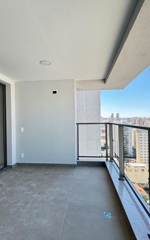 Apartamento à venda com 82m², 2 quartos e 1 vaga Apartamento à venda com 82m², 2 quartos e 1 vagaVaranda