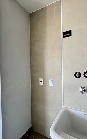 Apartamento à venda com 82m², 2 quartos e 1 vaga Apartamento à venda com 82m², 2 quartos e 1 vagaÁrea de Serviço